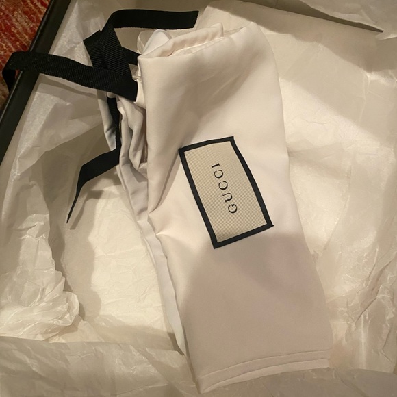 🎁 BLACK FRIDAY SALE 🎁Authentic Gucci Blue Floral Block Heel - Picture 6 of 11